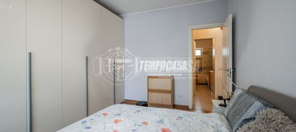 3 rooms Apartment in Milan, Italy No. 260652 20