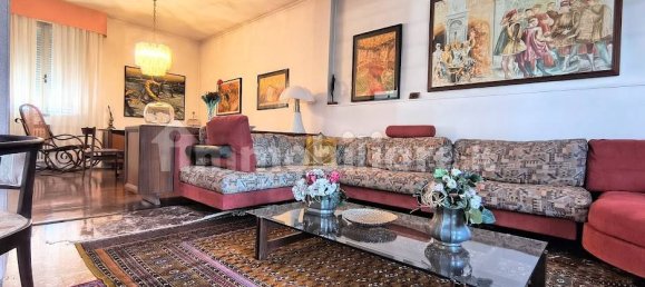 3 bedrooms Apartment in Ferrara, Italy No. 326916 4