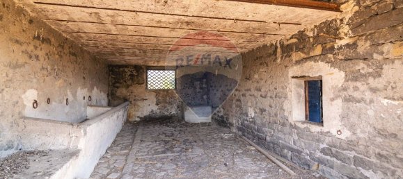 Casa de 3 dormitorios en Belpasso, Italy No. 311057 11