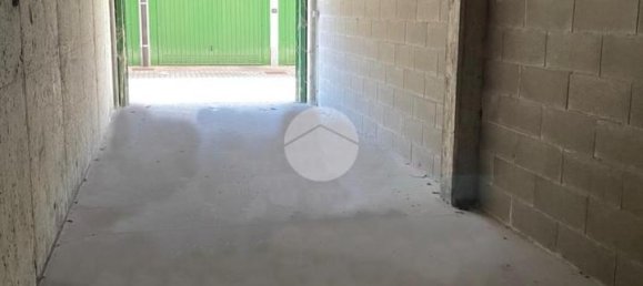 Гараж с 1 комнатой в Робеккетто кон Индуно, Италия № 18057 7