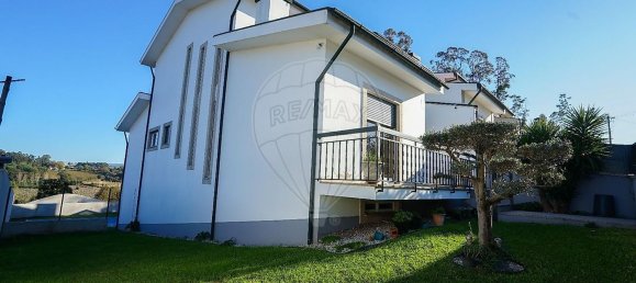 3 chambres Maison à Loureira, Portugal No. 181367 2