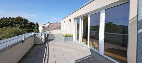 1 bedroom Penthouse in Aachen, Germany No. 57973 3