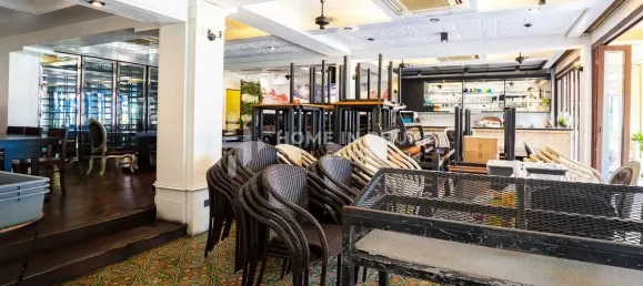 319m² Commercial property for sale in Kata, Phuket, Southern Thailand, Thailand № 60453 7