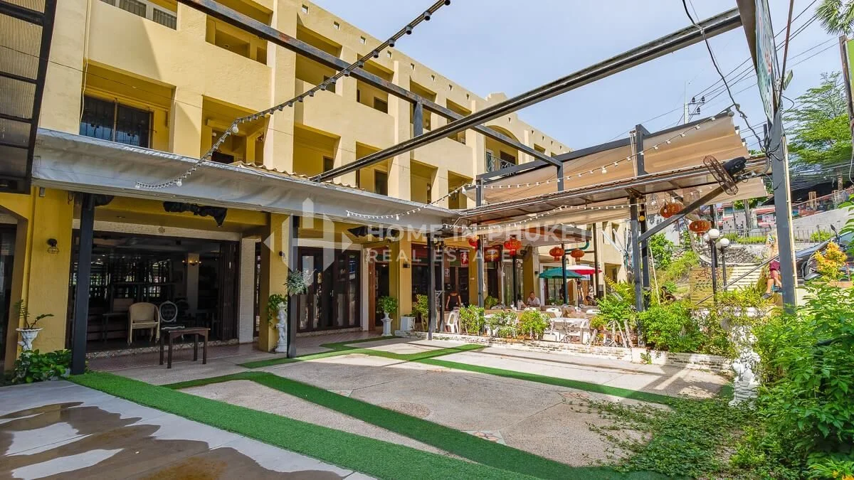 319m² Commercial property for sale in Kata, Phuket, Southern Thailand, Thailand № 60453