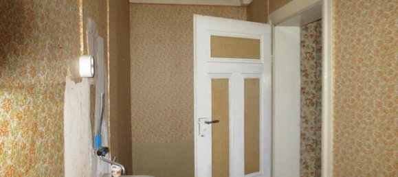 12 rooms Building in Vogtlandkreis, Germany No. 87037 4