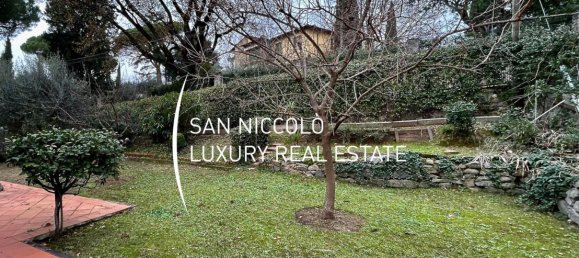 12 rooms Villa in Florence, Italy No. 207868 10