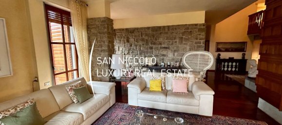 12 rooms Villa in Florence, Italy No. 207868 5