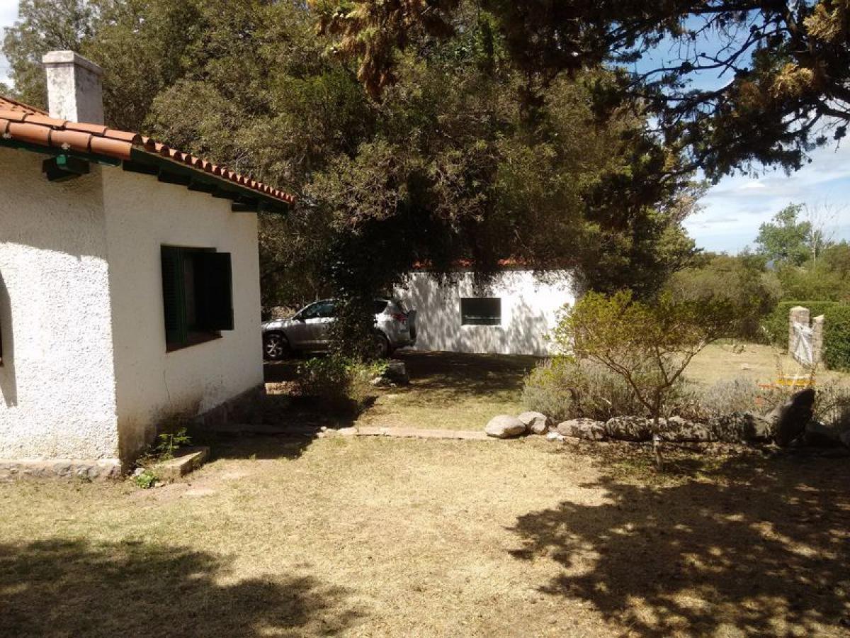 4 bedrooms House in Cordoba, Argentina No. 56052