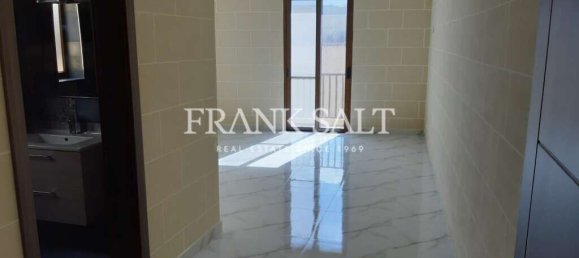 4 bedrooms House in Zebbug, Malta No. 5772 6