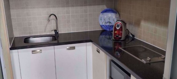 Кондоминиум с 2 спальнями в Клонг Тоэй, Таиланд № 10434 3