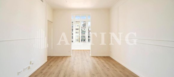 2 bedrooms Apartment in Barcelona, Spain No. 83772 2