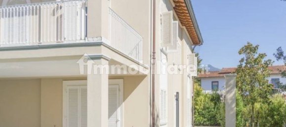 6 bedrooms Villa in Forte dei Marmi, Italy No. 293194 4