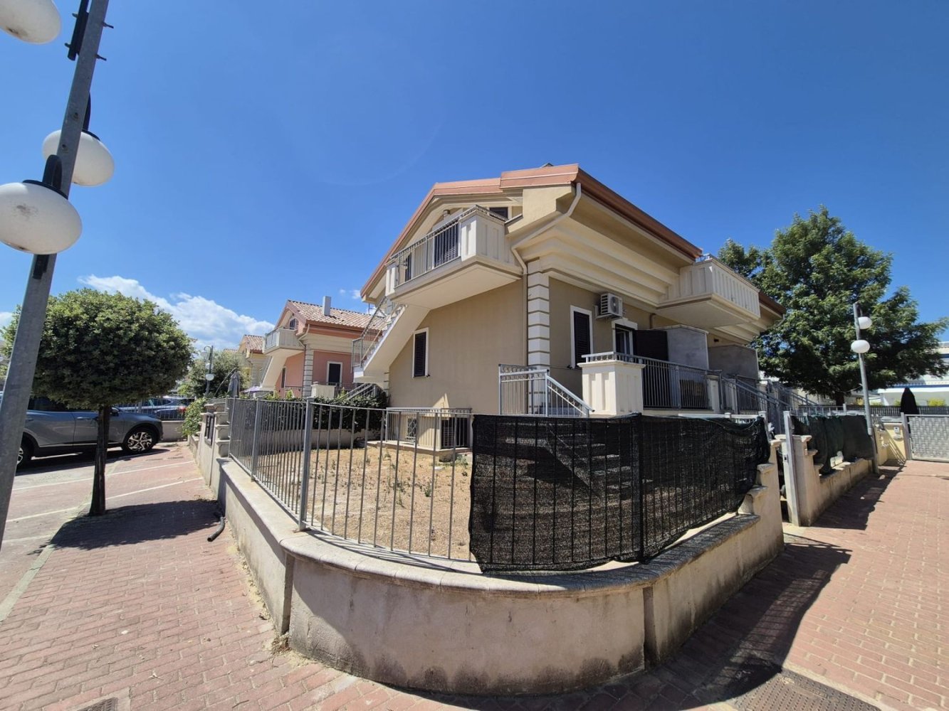 3 rooms Villa in Corigliano Rossano, Italy No. 283680