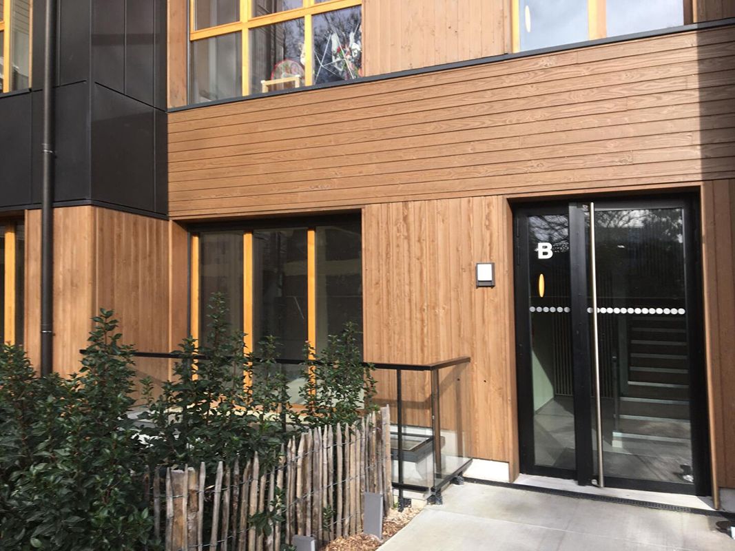 Imóvel comercial em Montreuil, France 138 m² N.º 188380