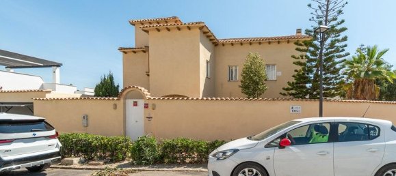 8 غرف نوم فيلا في Torrevieja, Spain رقم 184733 50