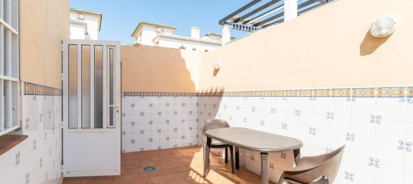 8 غرف نوم فيلا في Torrevieja, Spain رقم 184733 17