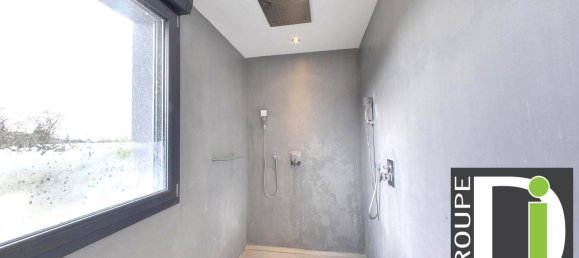 4 bedrooms Villa in Aouste-sur-Sye, France No. 194117 9