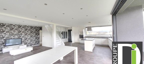 4 bedrooms Villa in Aouste-sur-Sye, France No. 194117 3