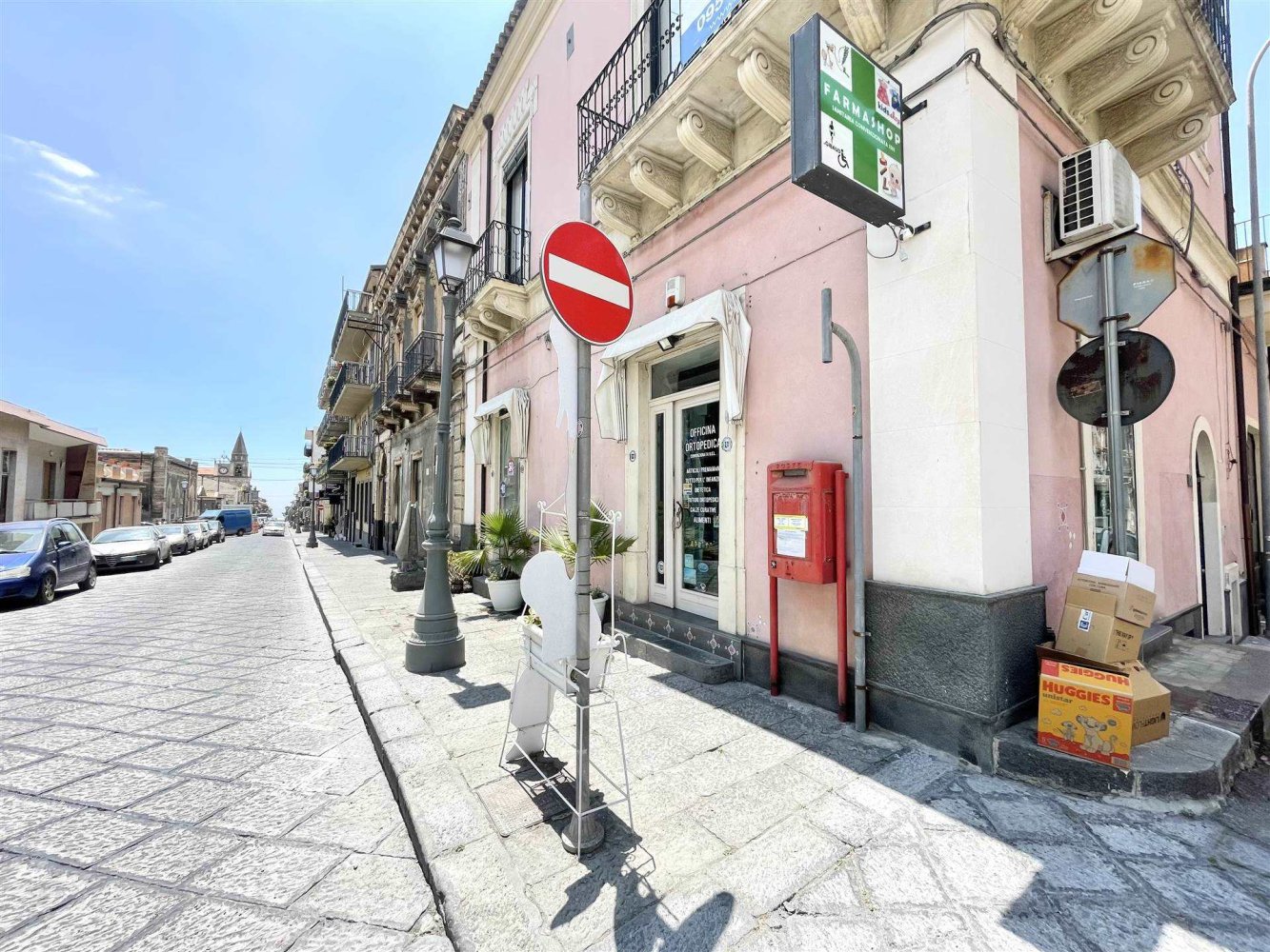 3 rooms Commercial property in Belpasso, Italy No. 282791