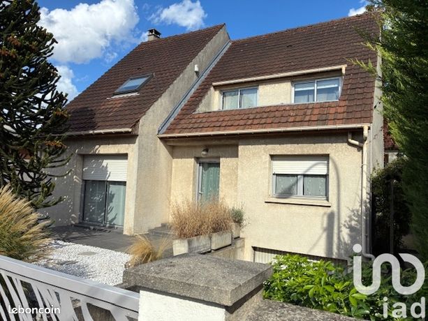 4 غرف نوم منزل في Vaujours, France رقم 358449