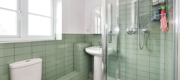 4 bedrooms House in Ashford, United Kingdom No. 2821 30