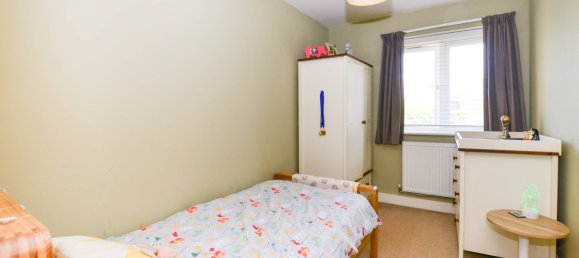 4 bedrooms House in Ashford, United Kingdom No. 2821 13