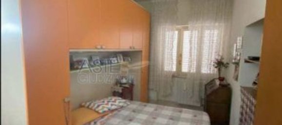 3 rooms Apartment in Vecchiano, Italy No. 50932 7