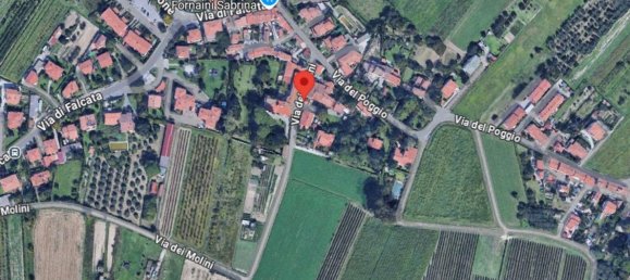 3 rooms Apartment in Vecchiano, Italy No. 50932 4