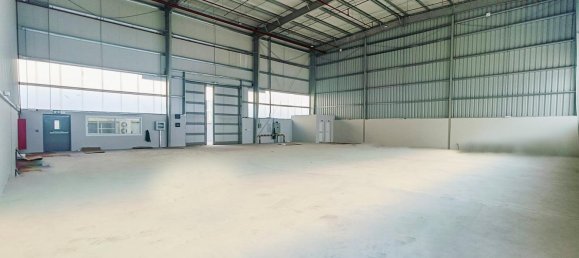 3850.8m² Warehouse in Dubai, UAE No. 54112 2