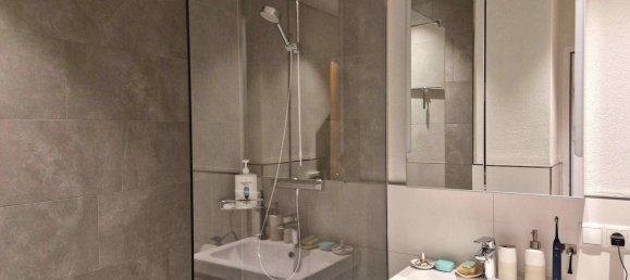 Apartamento de 3 dormitorios en Schruns, Austria No. 240409 6