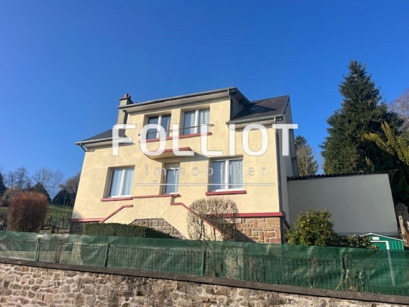 3 bedrooms House in Vire, France No. 287289