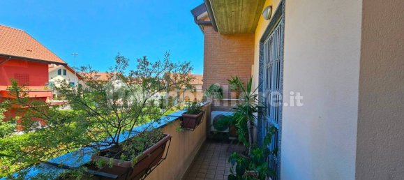 4 Schlafzimmer Wohnung in Gessate, Italy, Nr. 350128 8