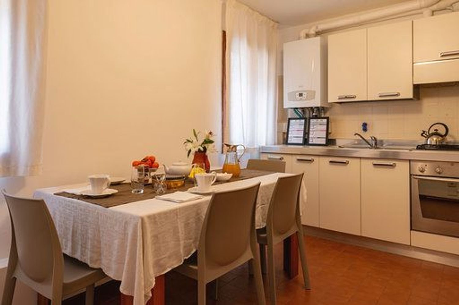 4 bedrooms Apartment in Venice, Italy No. 315882