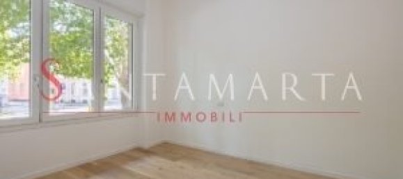 Квартира с 2 спальнями в Милан, Италия № 243420 26