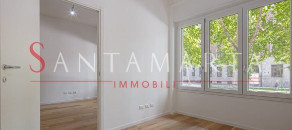 Квартира с 2 спальнями в Милан, Италия № 243420 7