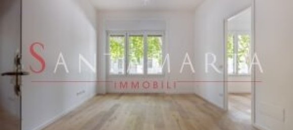 Квартира с 2 спальнями в Милан, Италия № 243420 21