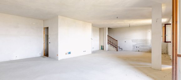 4 rooms House in Montegranaro, Italy No. 17663 25