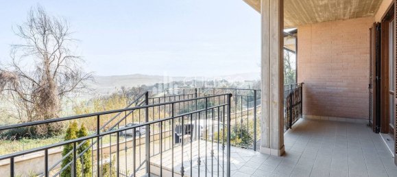 4 rooms House in Montegranaro, Italy No. 17663 16