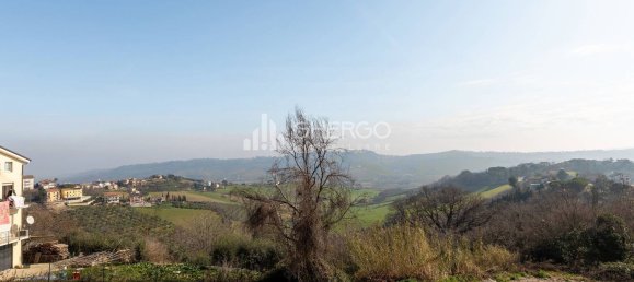 4 rooms House in Montegranaro, Italy No. 17663 18