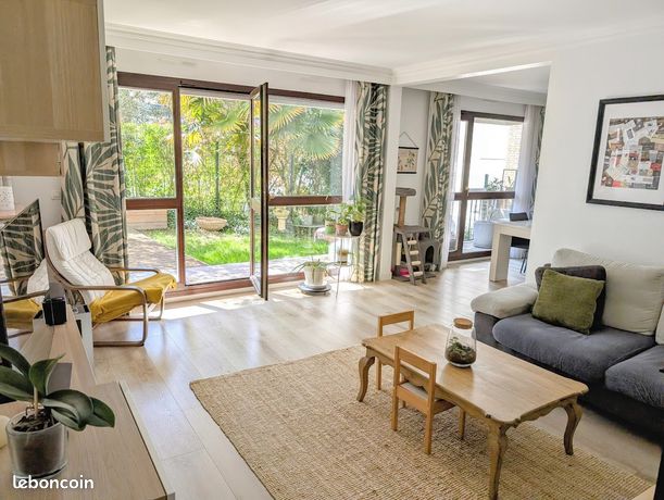 Квартира с 2 спальнями в Брюнуа, Франция № 277913