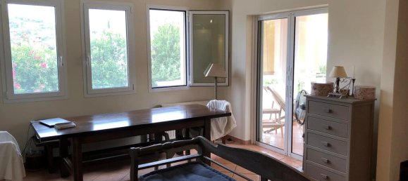 4 Schlafzimmer Property in Saronida, Greece, Nr. 52672 9
