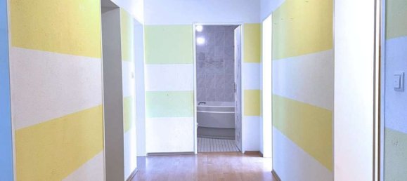 3 bedrooms Apartment in Furstenfeldbruck, Germany No. 290520 10