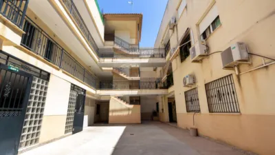 2 bedrooms Apartment in Granada, Spain No. 179895