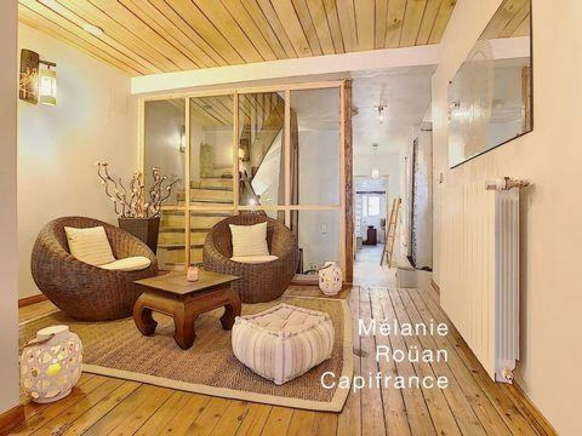 Escritório em Castelnaudary, France 149 m² N.º 20055