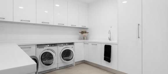 7 bedrooms Villa in La Quinta, Spain No. 136898 18