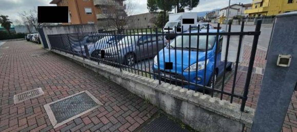 5 rooms Office in Torri di Quartesolo, Italy No. 297616 6