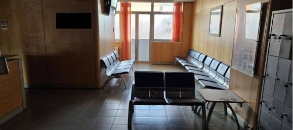 5 rooms Office in Torri di Quartesolo, Italy No. 297616 8