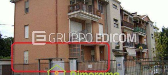 3 bedrooms Apartment in Gallarate, Italy No. 363490 2