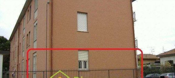 3 bedrooms Apartment in Gallarate, Italy No. 363490 3