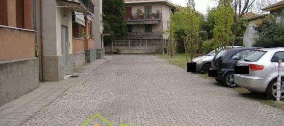 3 bedrooms Apartment in Gallarate, Italy No. 363490 7